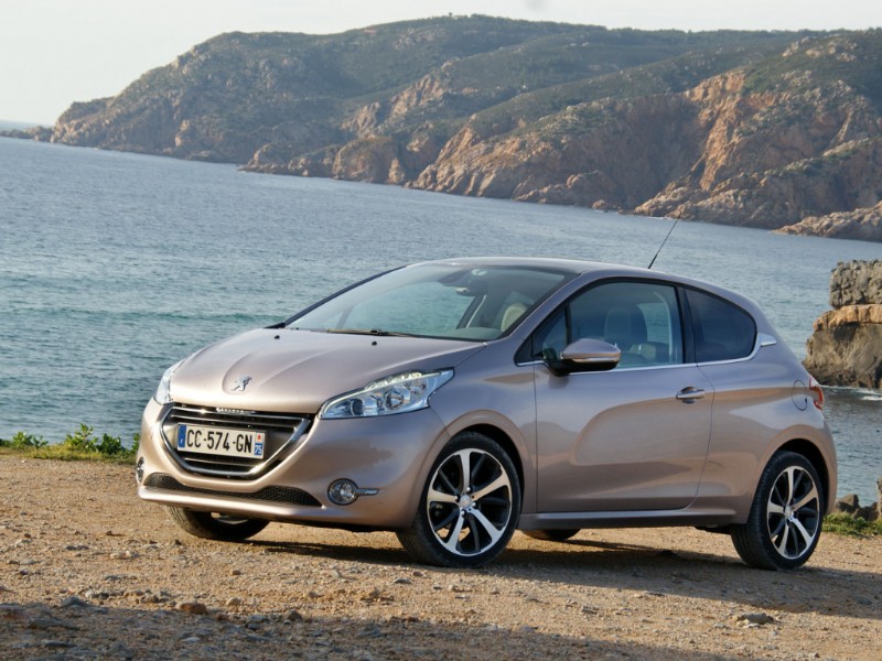 peugeot_208(1)
